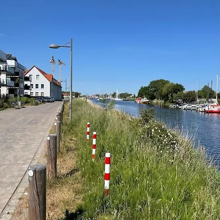 Stilvolle 3 In Am Ryck Apartment